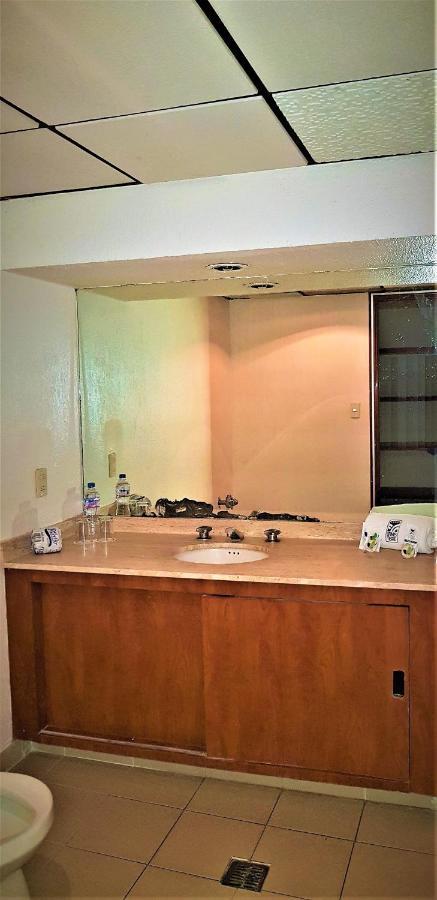 מקסיקו סיטי Hotel Finisterre מראה חיצוני תמונה